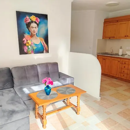 La Casa De Frida - *