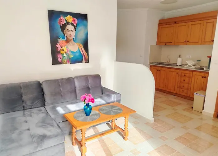 La Casa De Frida - *